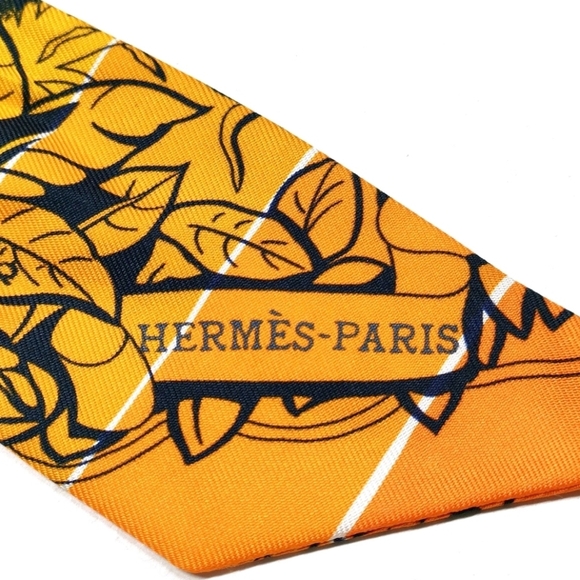 Hermès Orange and Multicolor Leopard Print Twilly - Picture 7 of 11